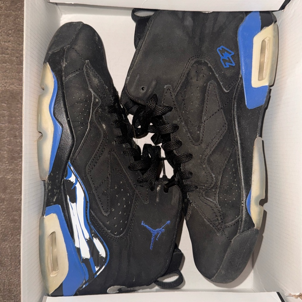 Air Jordan MVP Kids Sneakers - Black and Blue